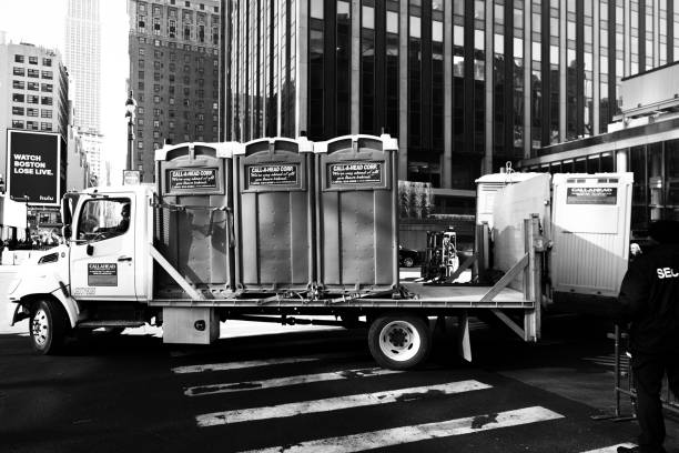 Best Portable toilet rental cost  in Balmville, NY